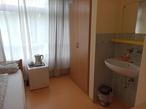 Restaurant El Greco Hostel Gundelfingen an der Donau Екстериор снимка