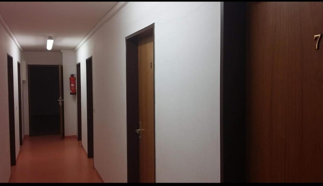 Restaurant El Greco Hostel Gundelfingen an der Donau Екстериор снимка